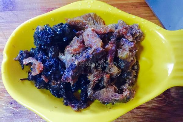 豆豉鲮鱼油麦菜的做法图解4