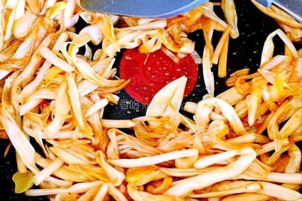 黄花菜扣肉的做法图解10