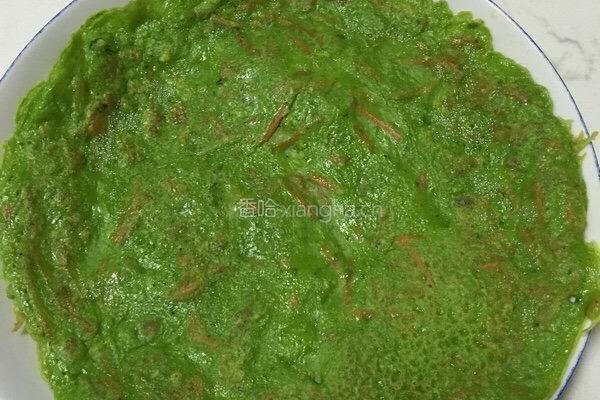 菠菜汁鸡蛋饼的做法图解8