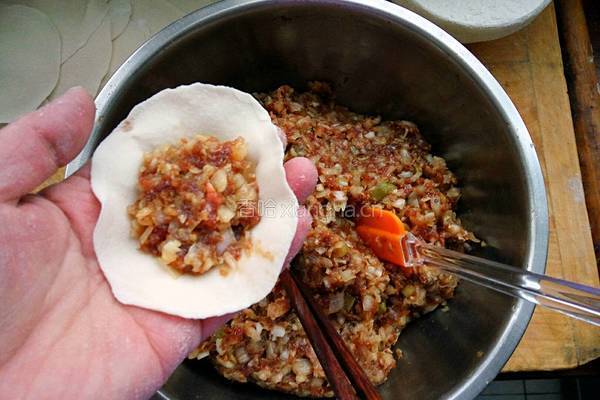白菜饺子的做法图解8