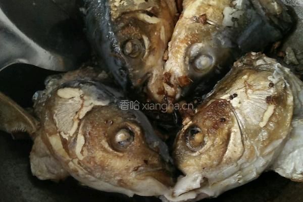 红烧鱼头的做法图解7