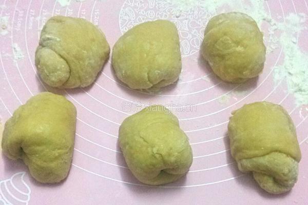椰蓉红豆面包的做法图解12