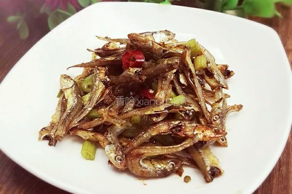 香煎小鱼干的做法图解9