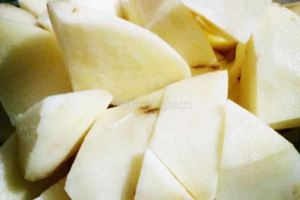 红烧鸡肉土豆的做法图解3