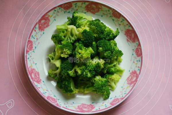 彩椒肉沫炒西兰花的做法图解4