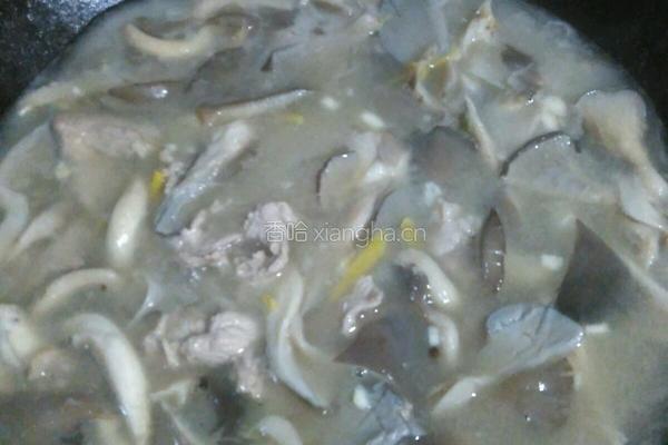 平菇肉片汤的做法图解8