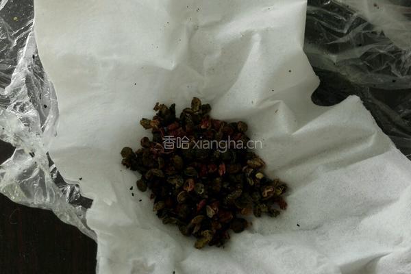 豆豉蒜蓉辣椒酱的做法图解3