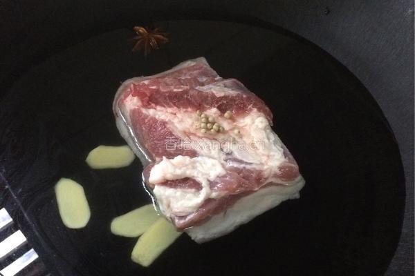 香芋扣肉的做法图解2