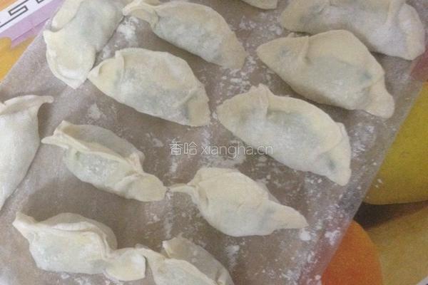韭菜猪肉水饺的做法图解8