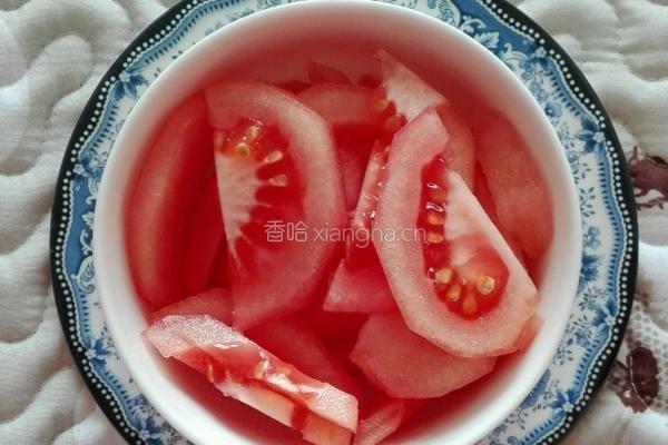 胡萝卜番茄炒鸡蛋的做法图解2