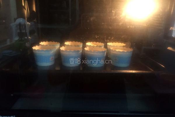 纸杯蛋糕的做法图解10