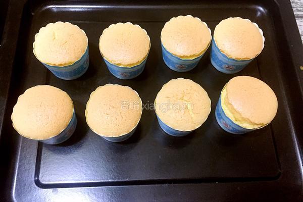 纸杯蛋糕的做法图解11