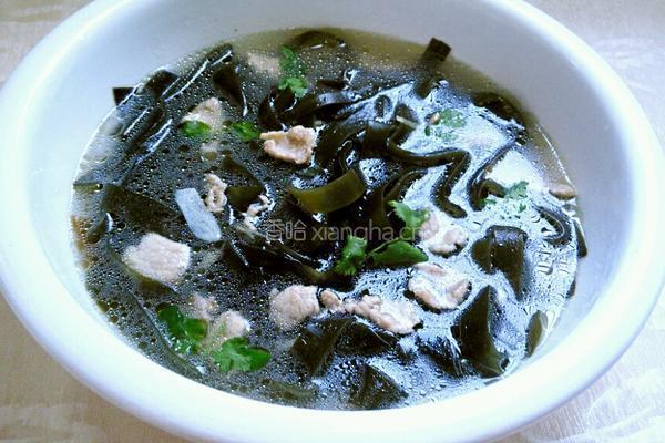 瘦肉海带汤的做法图解10