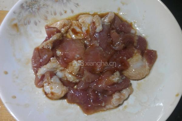 平菇炒肉的做法图解3