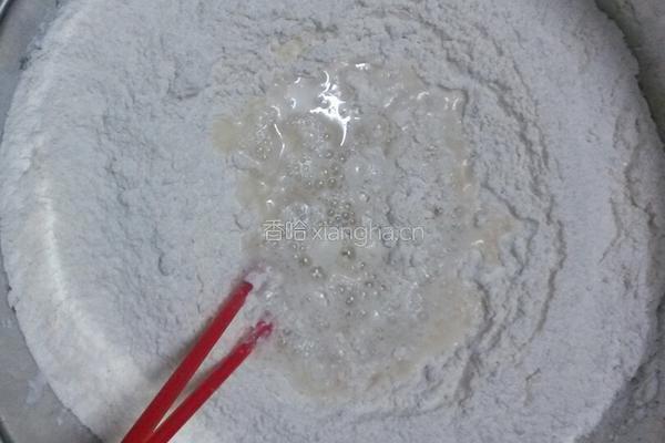 白菜肉包子的做法图解2