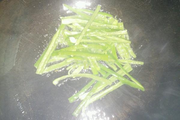 青椒豆腐皮的做法图解6