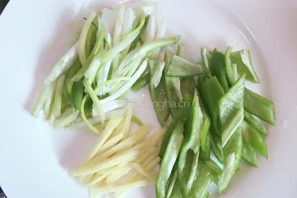 辣炒花甲王的做法图解2