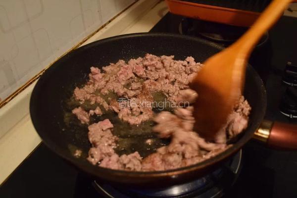 香辣肉末蔬菜卷的做法图解5