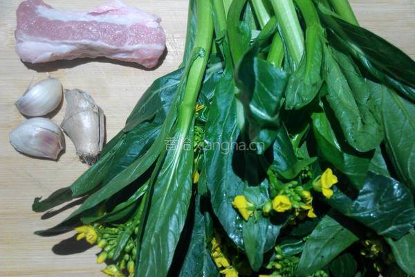 肉沫炒菜心的做法图解1