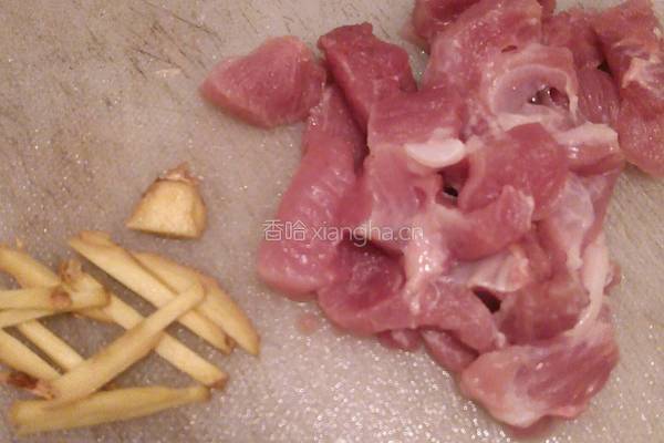 腿肉桂圆粥的做法图解3