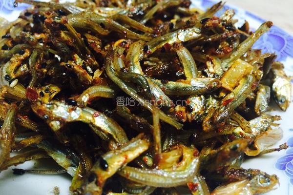 炒小鱼干的做法图解5