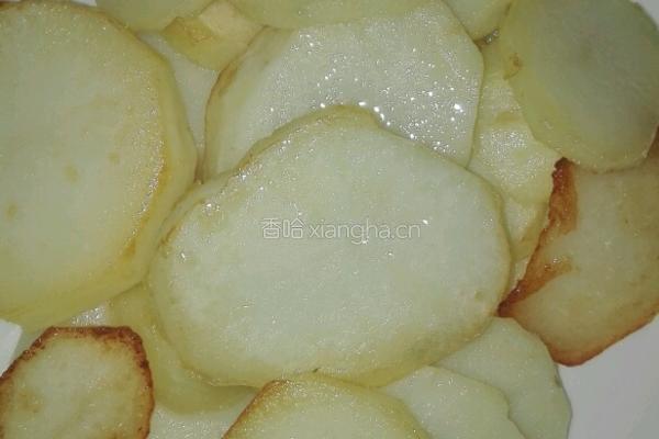 干煸土豆片的做法图解7