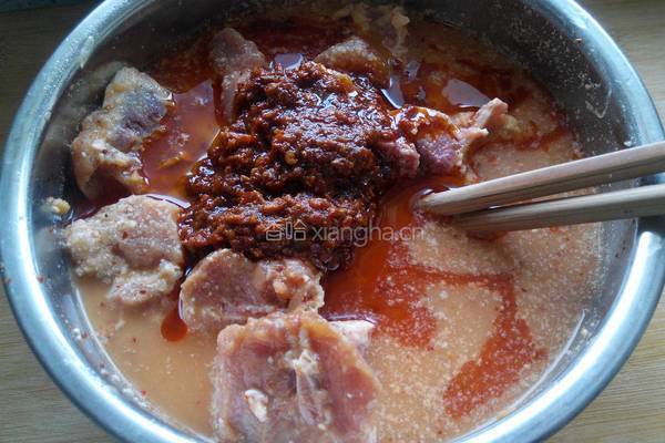 川味粉蒸排骨的做法图解8