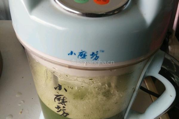 白菜水饺的做法图解1