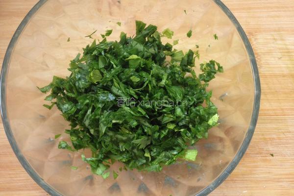 芹菜叶子鸡蛋饼的做法图解2