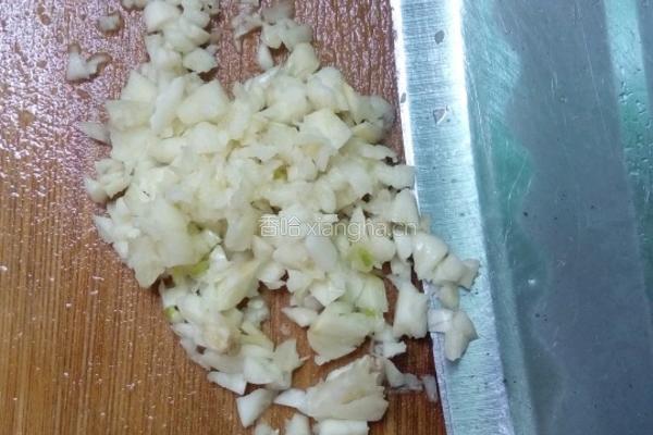 蒜蓉炒莴笋的做法图解5