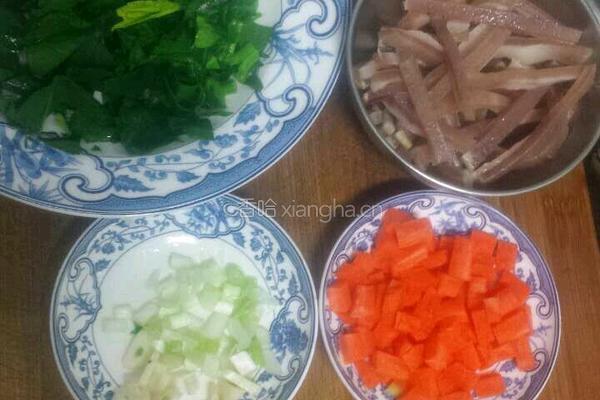 肉皮黄豆芽的做法图解2
