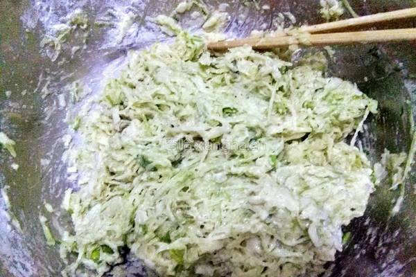 萝卜丸子的做法图解3