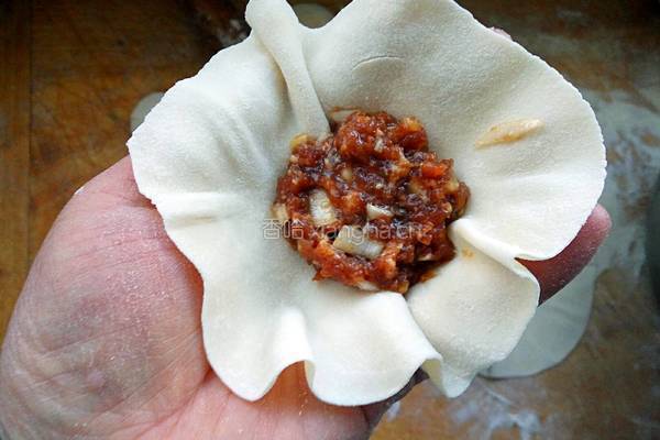 羊肉大葱烧麦的做法图解8