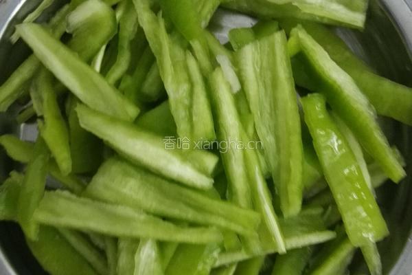 三色平菇的做法图解2