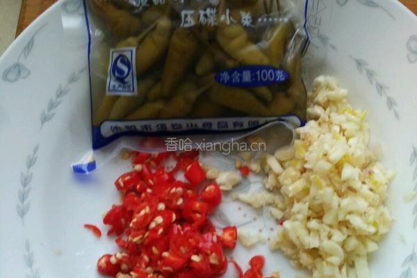 蒜香泡椒凤爪的做法图解6
