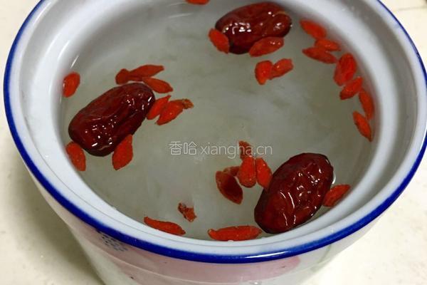 冰糖燕窝的做法图解6