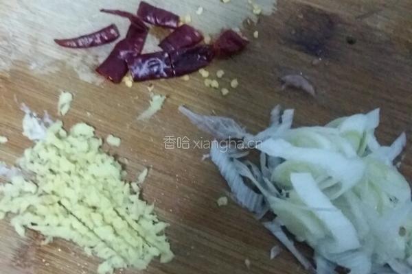 尖椒牛柳的做法图解3