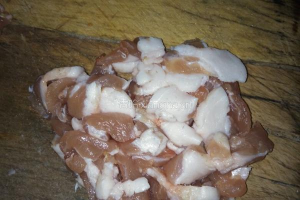 蘑菇炒肉的做法图解3