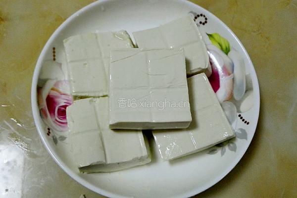 香煎豆腐的做法图解1
