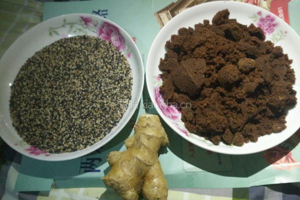 黑糖炒芝麻的做法图解1