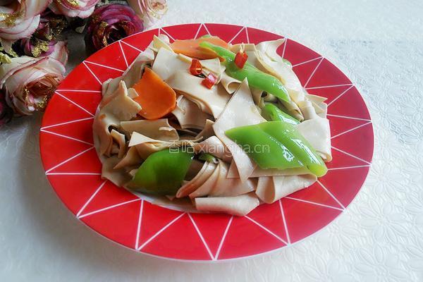 青椒炒豆皮的做法图解9