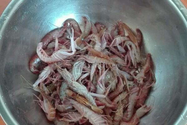酥炸河虾的做法图解2