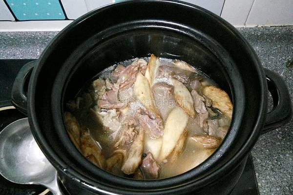 清汤羊肉山药煲的做法图解10