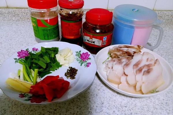 酱爆肉的做法图解1