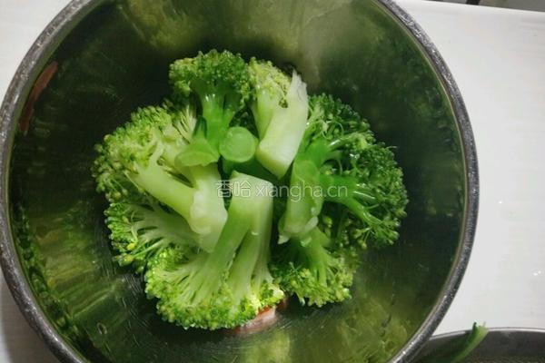 金汤西兰花的做法图解6