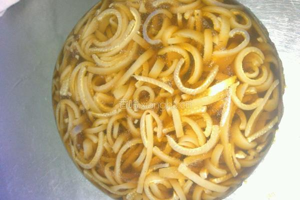 肉皮冻的做法图解13