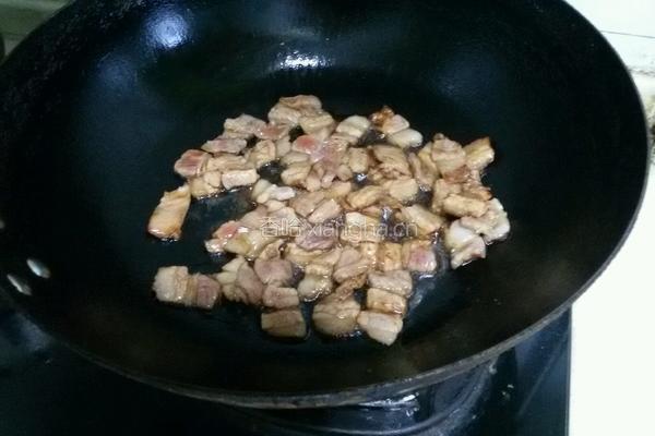 菜梗炒五花肉的做法图解4