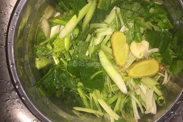 香辣红烧肉的做法图解1