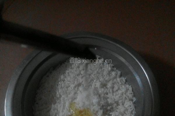 瑶柱排骨粥的做法图解4