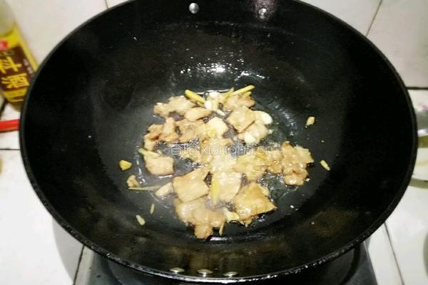 甜豆炒肉的做法图解4